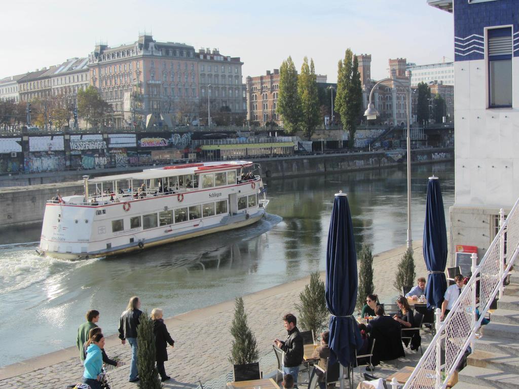 Wohnen Im Herzen Von Wien At The Waterfront Екстериор снимка