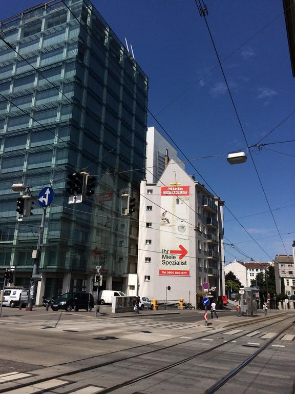 Wohnen Im Herzen Von Wien At The Waterfront Екстериор снимка